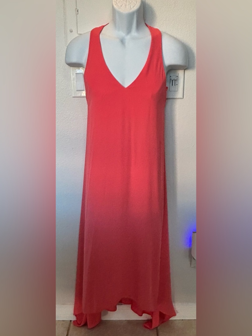 .BCBG MAXAZARIA NWT Arielle Melon Colored Silky Sleeveless Dress Size XXS